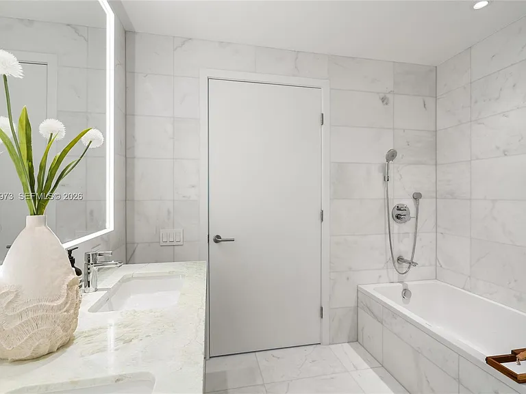 500 Alton Rd #2101/02 — Photo 16