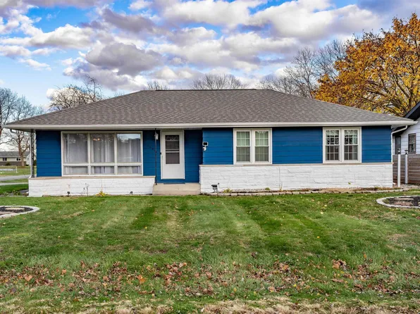 15512 Maple St, Huntertown, IN 46748