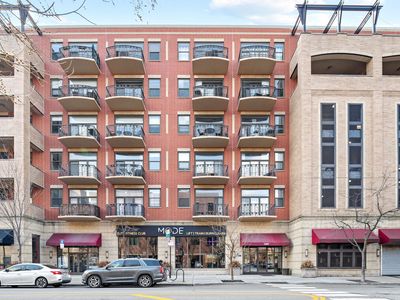 1301 W Madison St APT 207, Chicago, IL, 60607