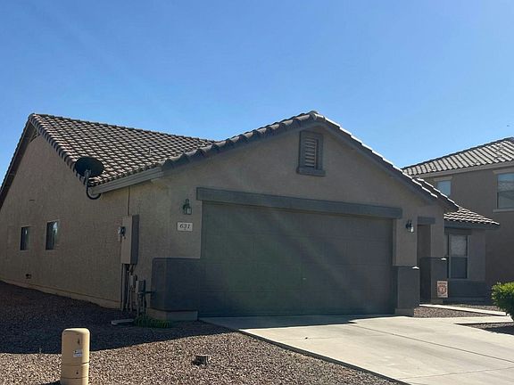 3rd image of 631 W Silver Reef Ct
