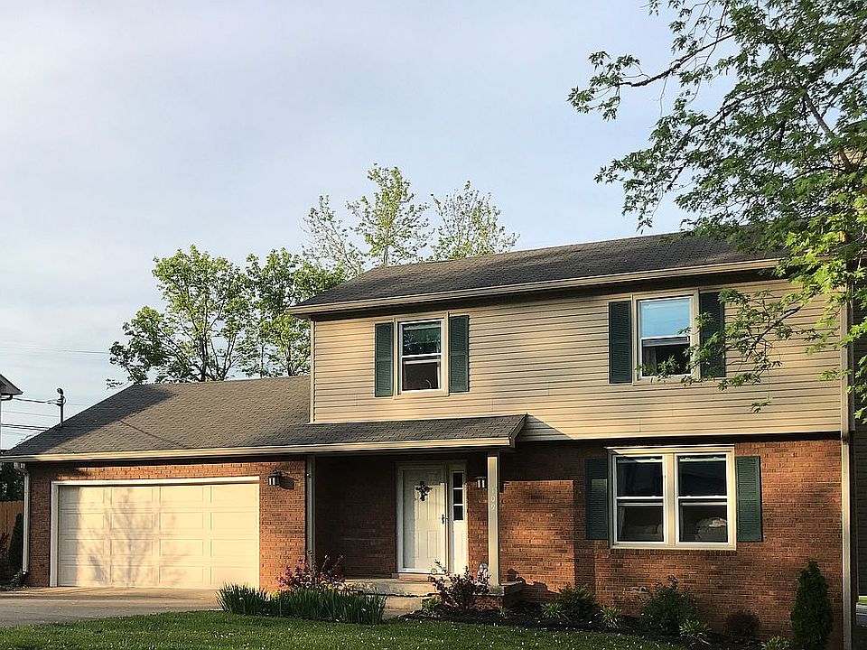 1st image of 109 Maple Way S