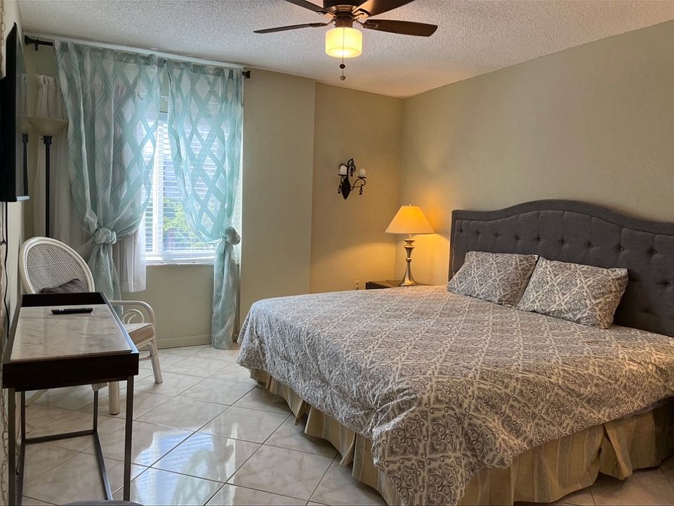 2nd image of 200 178th Dr APT 405