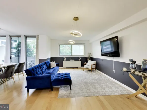 7333 New Hampshire Ave APT 102, Takoma Park, MD 20912