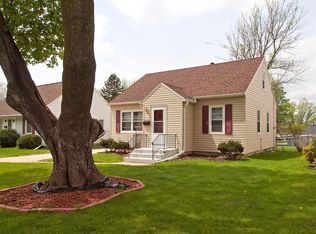 1421 12th Ave NE, Rochester, MN 55906