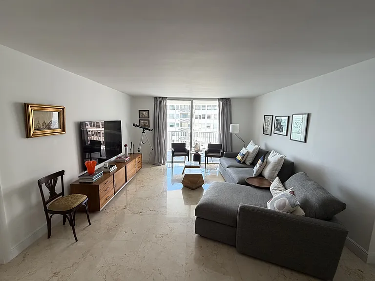 1420 Brickell Bay Dr #1108 — Photo 13