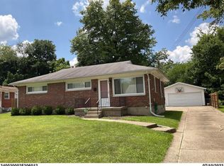 2419 Home Orchard Dr, Springfield, OH