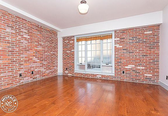 3rd image of 11 Brooklyn Ave #1G
