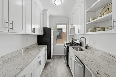 57 Park Terrace West