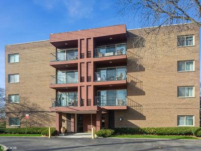 4838 Howard St APT 308, Skokie, IL, 60077