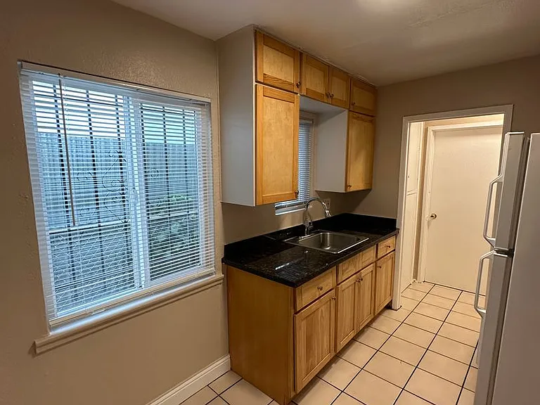 7828 International Blvd — Photo 3