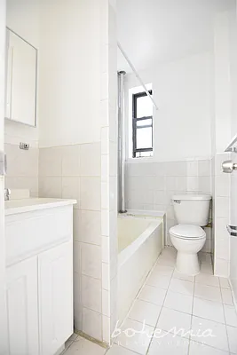 Rented by Bohemia Realty Group | media 6