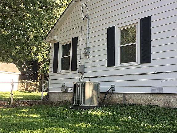 5th image of 6101 Fontana St