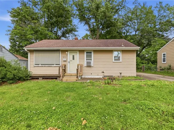 3207 S Vermont Ave, Independence, MO 64052