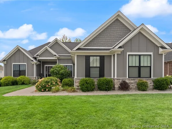 11205 Winged Foot Drive, Sellersburg, IN 47172
