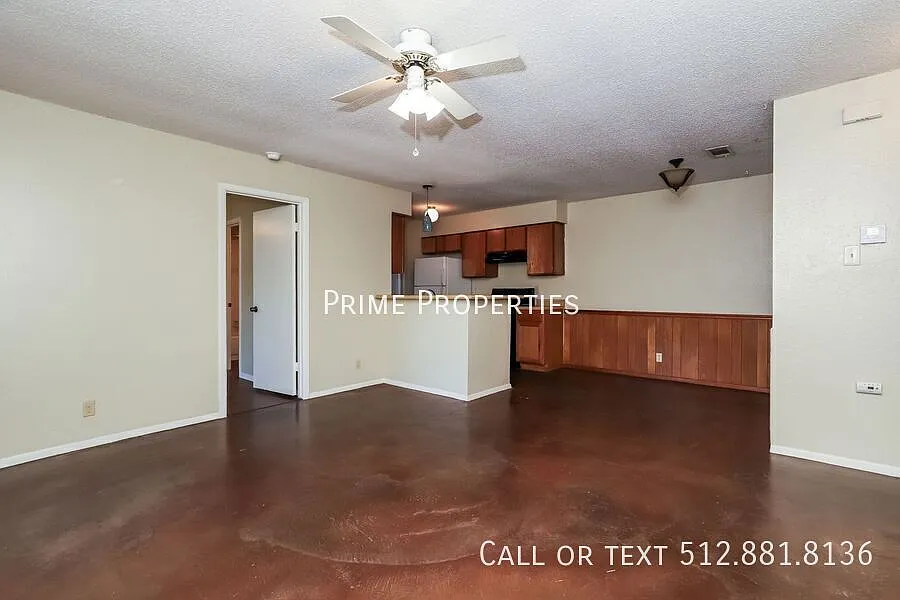 Building Photo - 9903A Hundred Oaks Cir