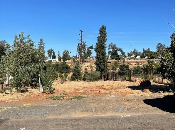 5595 Sierra Park Dr #9, Paradise, CA 95969