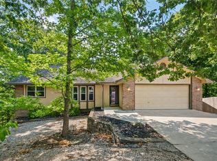 13 Oakham Cir, Bella Vista, AR 72715