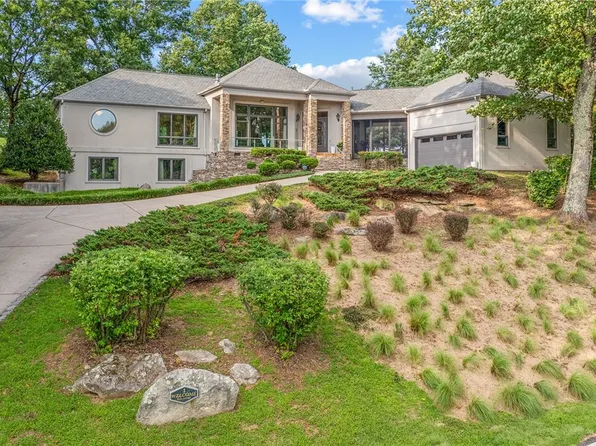 1 May Apple Way, Landrum, SC 29356