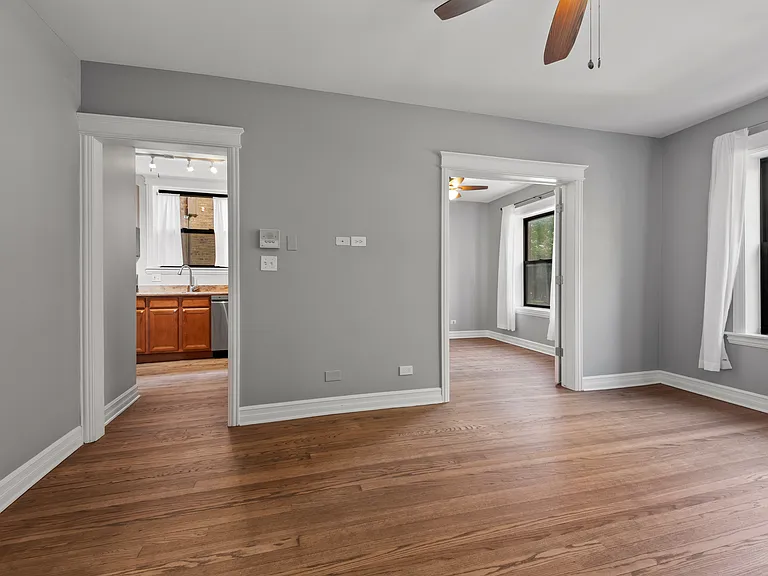 2211 W Winona St #1 — Photo 7