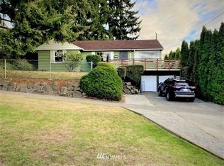 2409 SW Barton St, Seattle, WA 98106