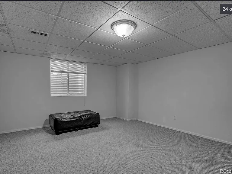 5079 Ashbrook Cir — Photo 17