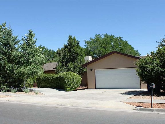 3rd image of 408 Pruitt Ave