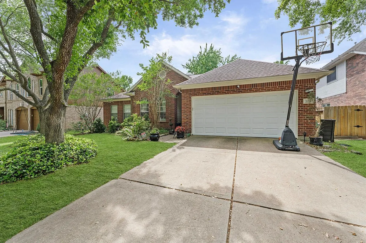 Building Photo - 2214 Lashley Ct