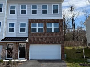 121 Four Leaf Dr, Downingtown, PA
