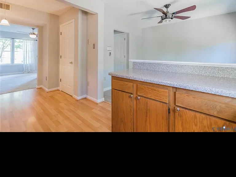 1814 Timberly Waye — Photo 10