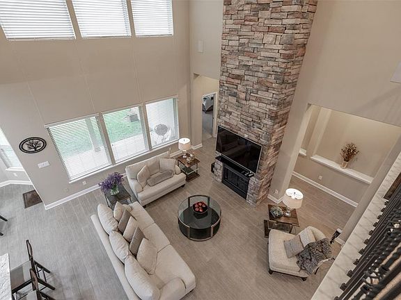 5th image of 8218 Briscoe Meadow Ln