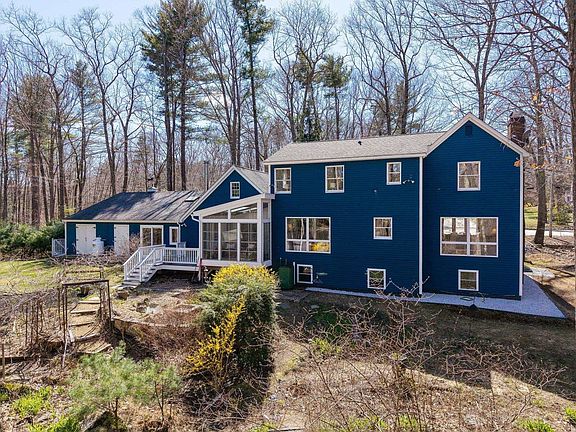 3rd image of 7 Millstream Drive