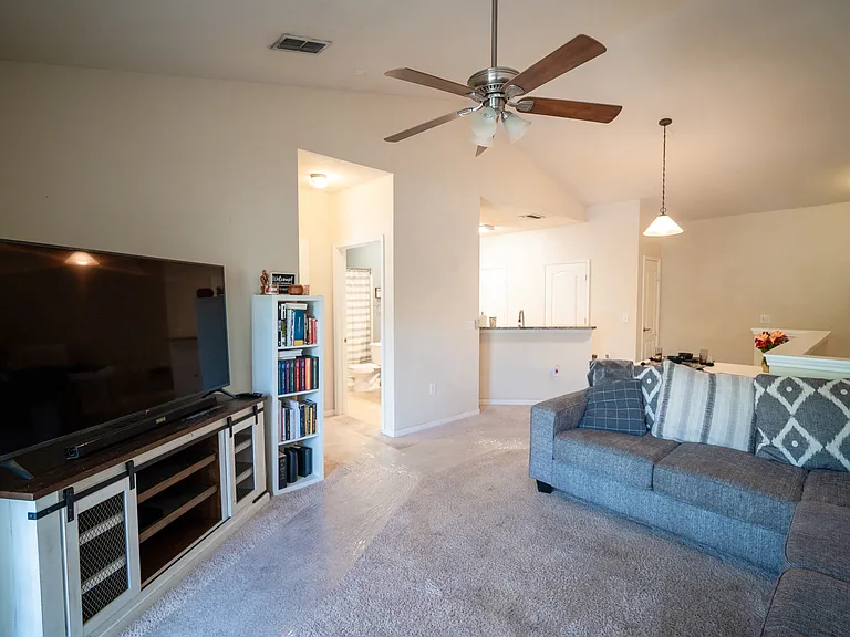 18107 Villa Creek Dr #18107 — Photo 14