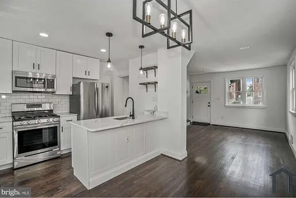 4221 Hildreth St SE — Photo 6