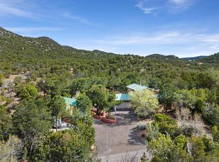 11 Eagle Trl, Tijeras, NM 87059