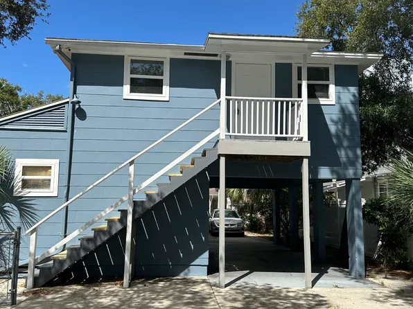 803 1/2 Pinellas St, Clearwater, FL 33756