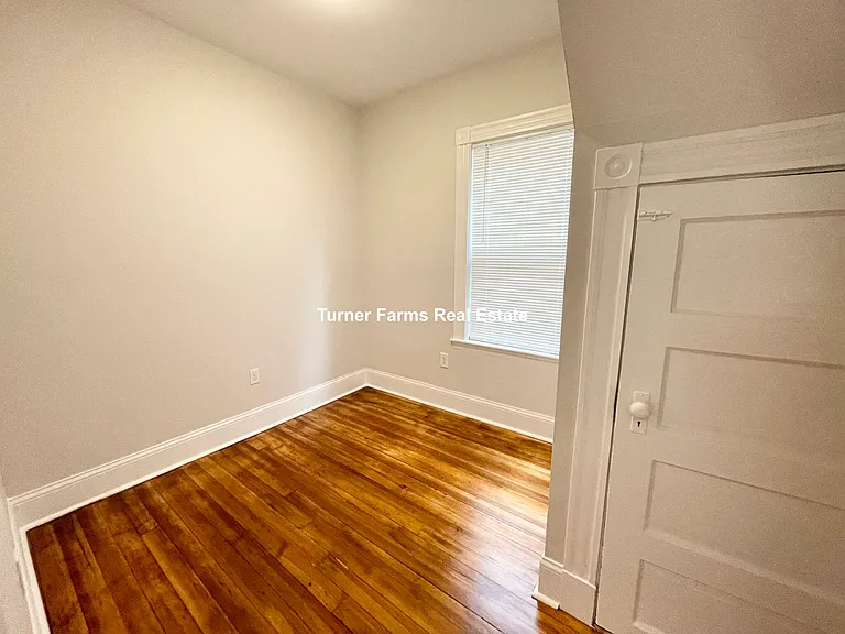 26 Taft St — Photo 12