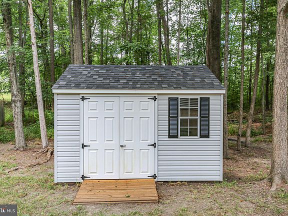 5th image of 6803 Willcher Ct