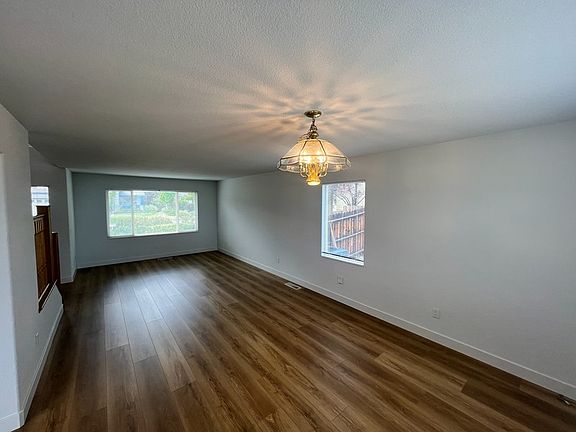 5th image of 3680 Bozeman Dr