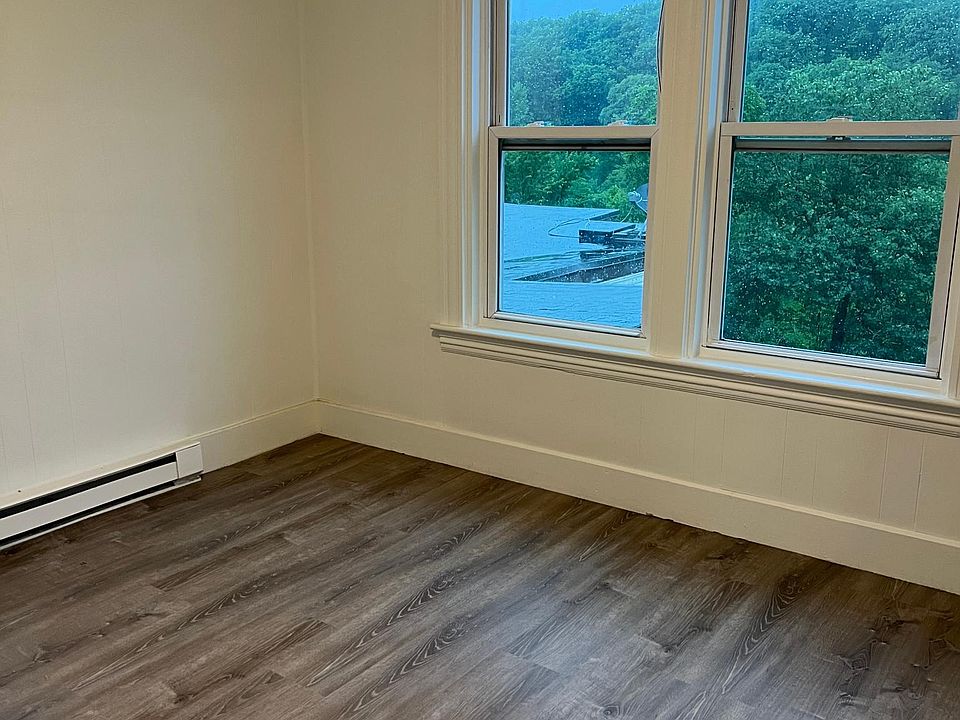 270 Fairmount St Apartments Fitchburg, MA Zillow