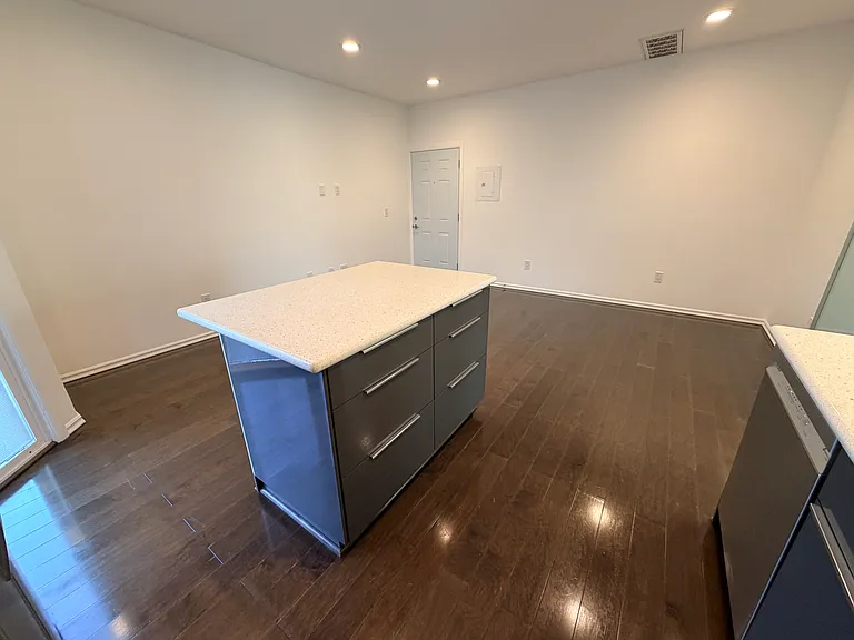 1119 Poinsettia Dr #A4 — Photo 12