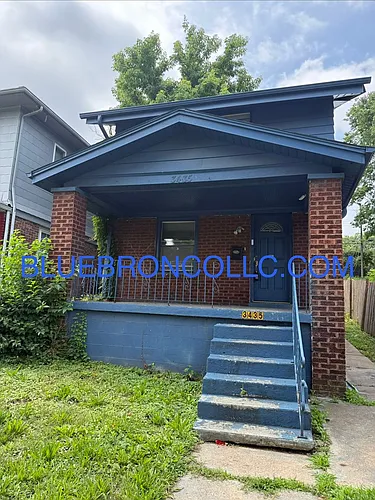 3435 E 7th St Photo 1