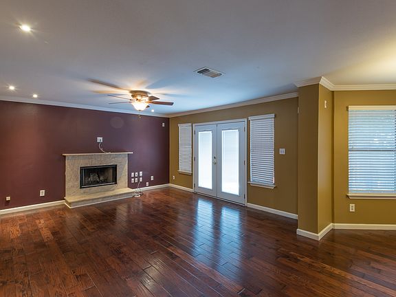 3rd image of 1618 Canyon Parke Dr