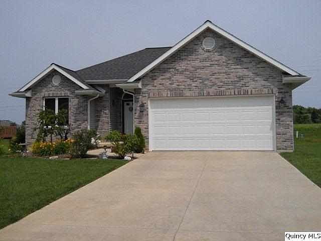 Home for Sale in Quincy, IL $179,900