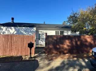2459 Micawber Ln, Santa Rosa, CA 95401