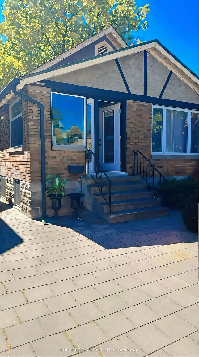 13 Moir St photo 1