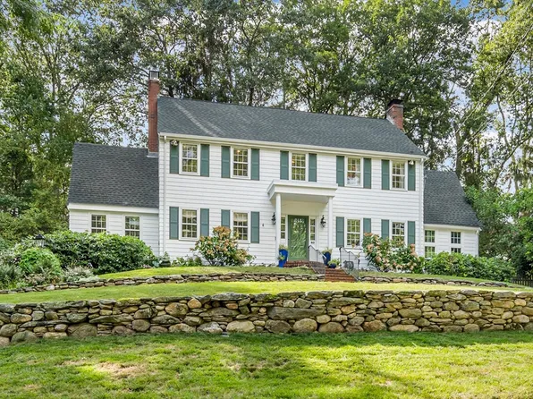 73 Ridge Rd, Concord, MA 01742