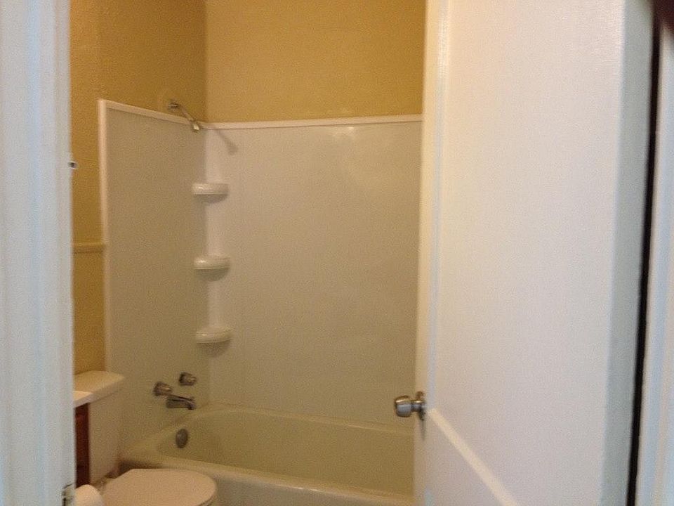 1st image of 1420 Carroll Ave