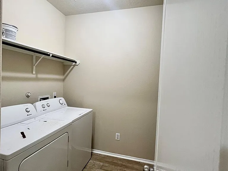 1134 Gem Stone Ct — Photo 24