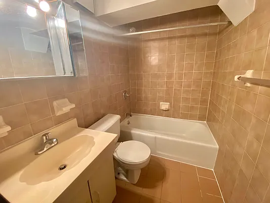 Rented by J PRESTON AND ASSOCIATES INC | media 26