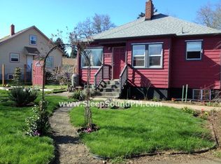 8833 SE Henderson St, Portland, OR